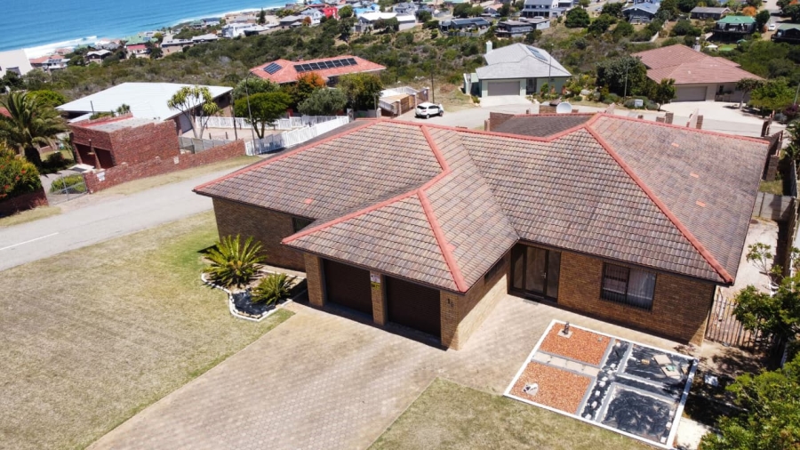 4 Bedroom Property for Sale in Dana Bay Western Cape